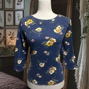 Croft & Barrow floral top